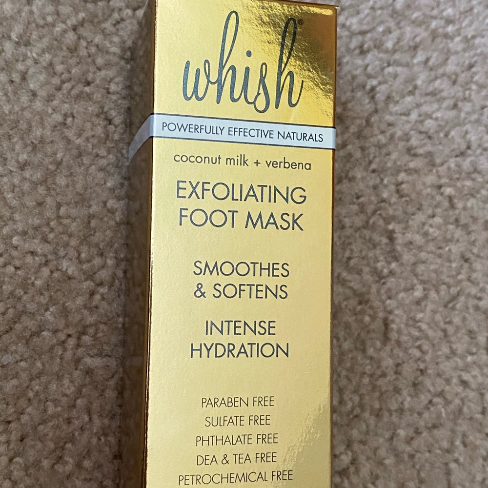 Whish Exfoliating Foot Mask! ☀️☀️